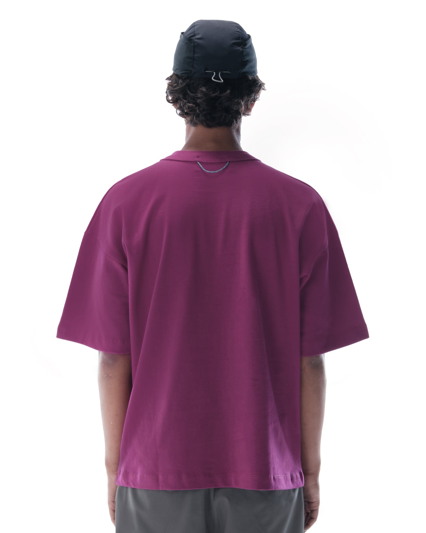 UNDERSTITCH MAGENTA T-SHIRT