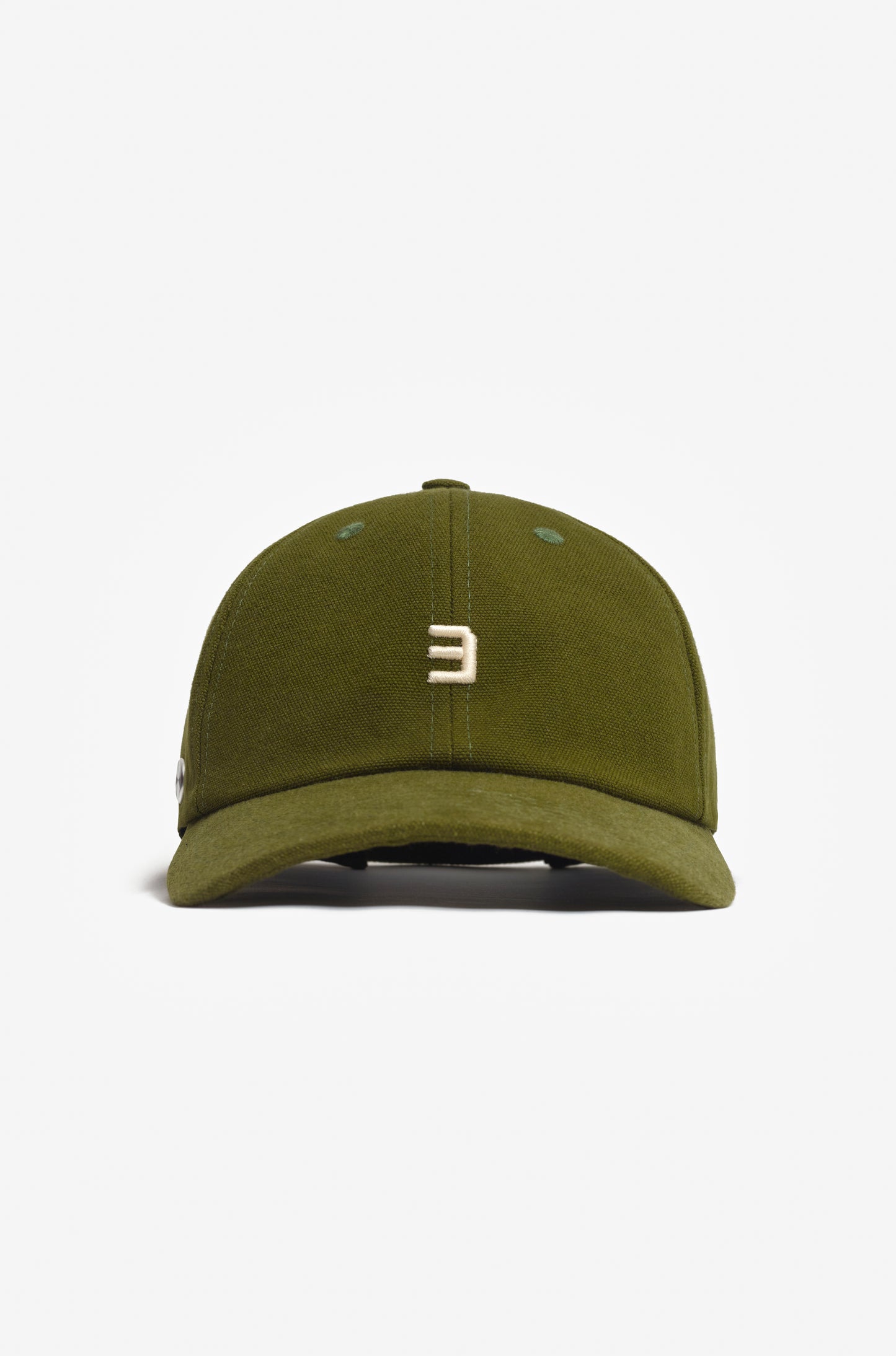 CANVA DAD E HAT GREEN