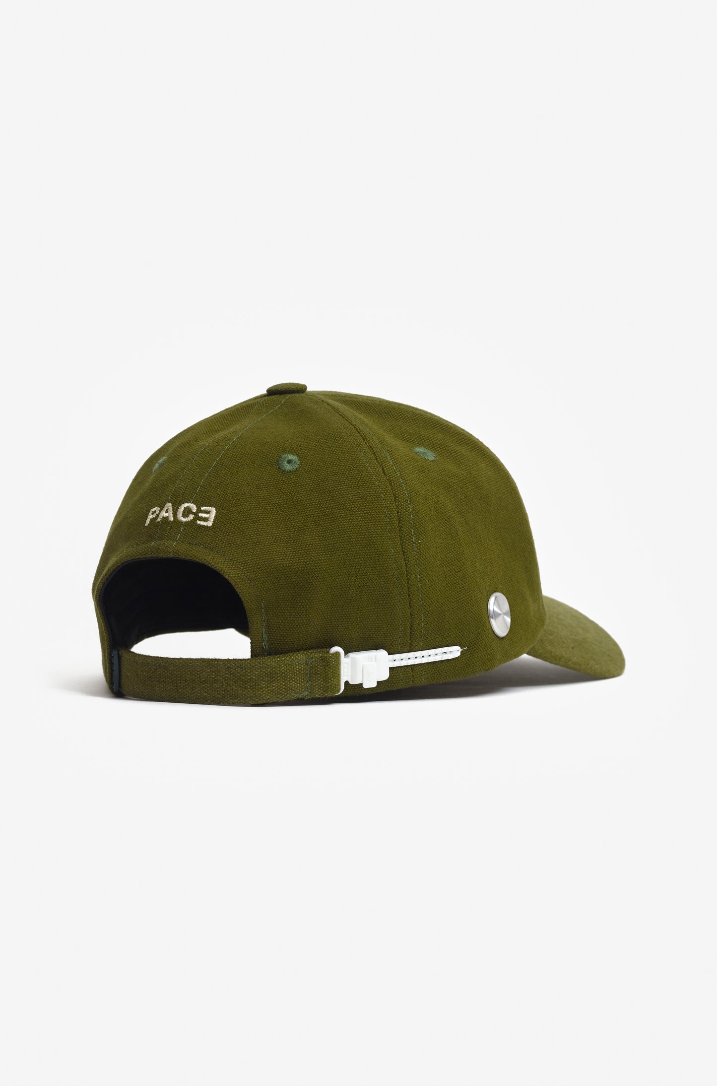 CANVA DAD E HAT GREEN